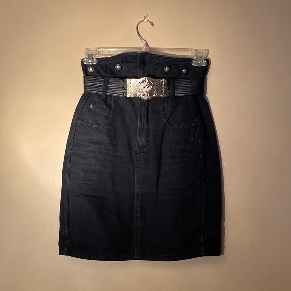 VINTAGE BLACK DEMIN MID LENGTH SKIRT